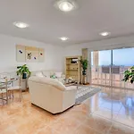 Panoramic View Apartment *