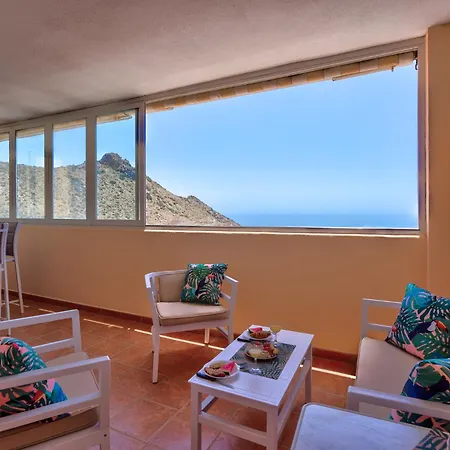 Apartment Panoramic View